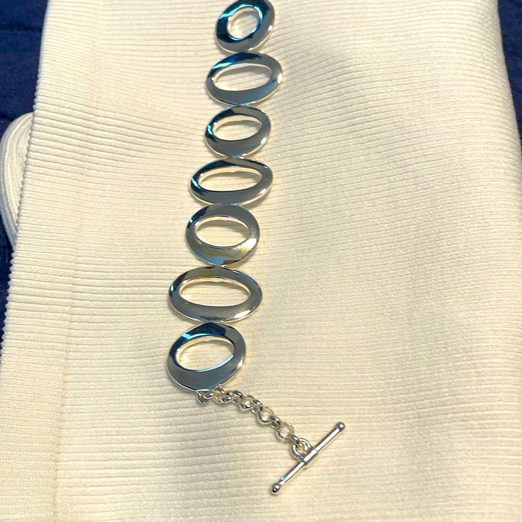 Silver Circle Toggle Bracelet